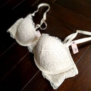 Victoria Secret Very Sexy White Lace Balconette Push-up Bra 36B (New)